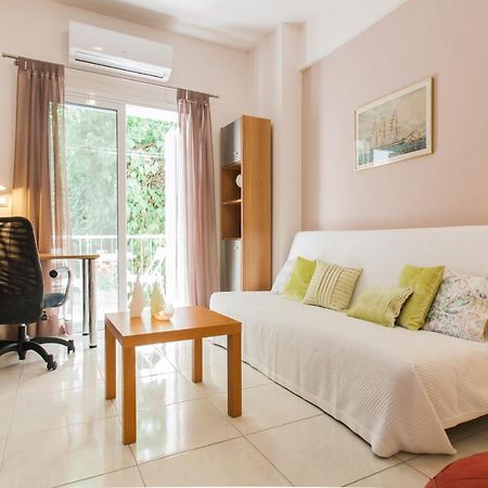 Central Apartment At Plaka 1 Bed For 2 Pers أثينا المظهر الخارجي الصورة
