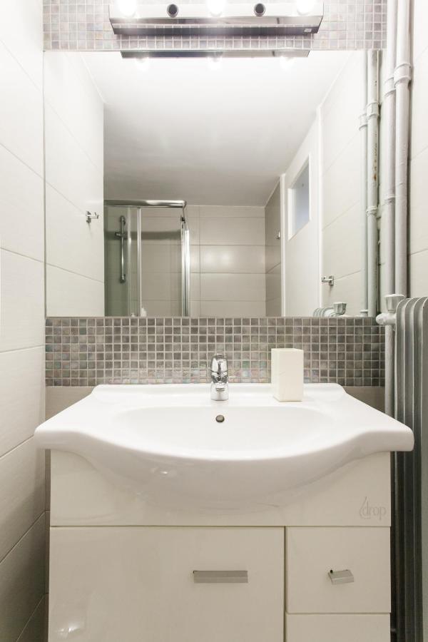 Central Apartment At Plaka 1 Bed For 2 Pers أثينا المظهر الخارجي الصورة